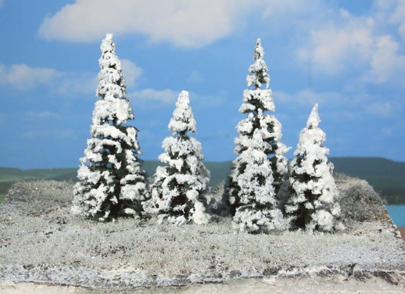 Heki 2162 5 Snow pinetrees 7-12cm