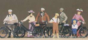 Preiser 12129 1900's cyclists standing 