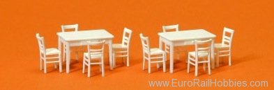 Preiser 17217 2 Tables, 8 Chairs white