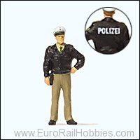 Preiser 28114 German Traffic Policeman