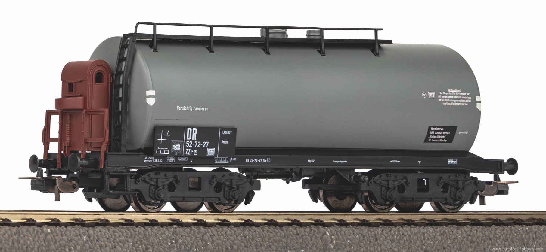 Piko 24509 Tank car DR III (Piko Classic Nostalgie)