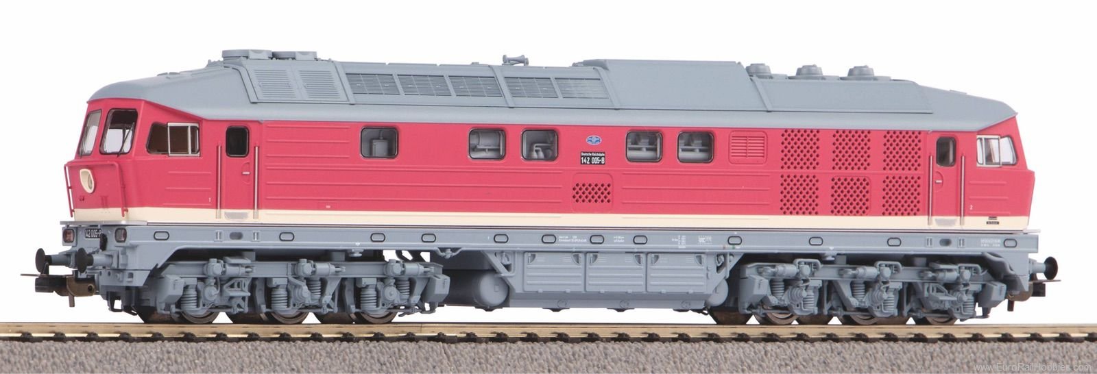 Piko 52773 Diesel Locomotive BR 142 DR IV, (Digital Soun