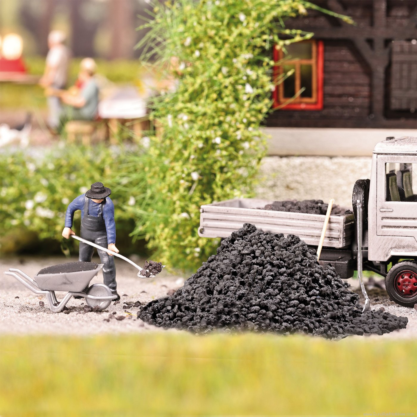 Busch 79940 Busch Charcoal burner at work