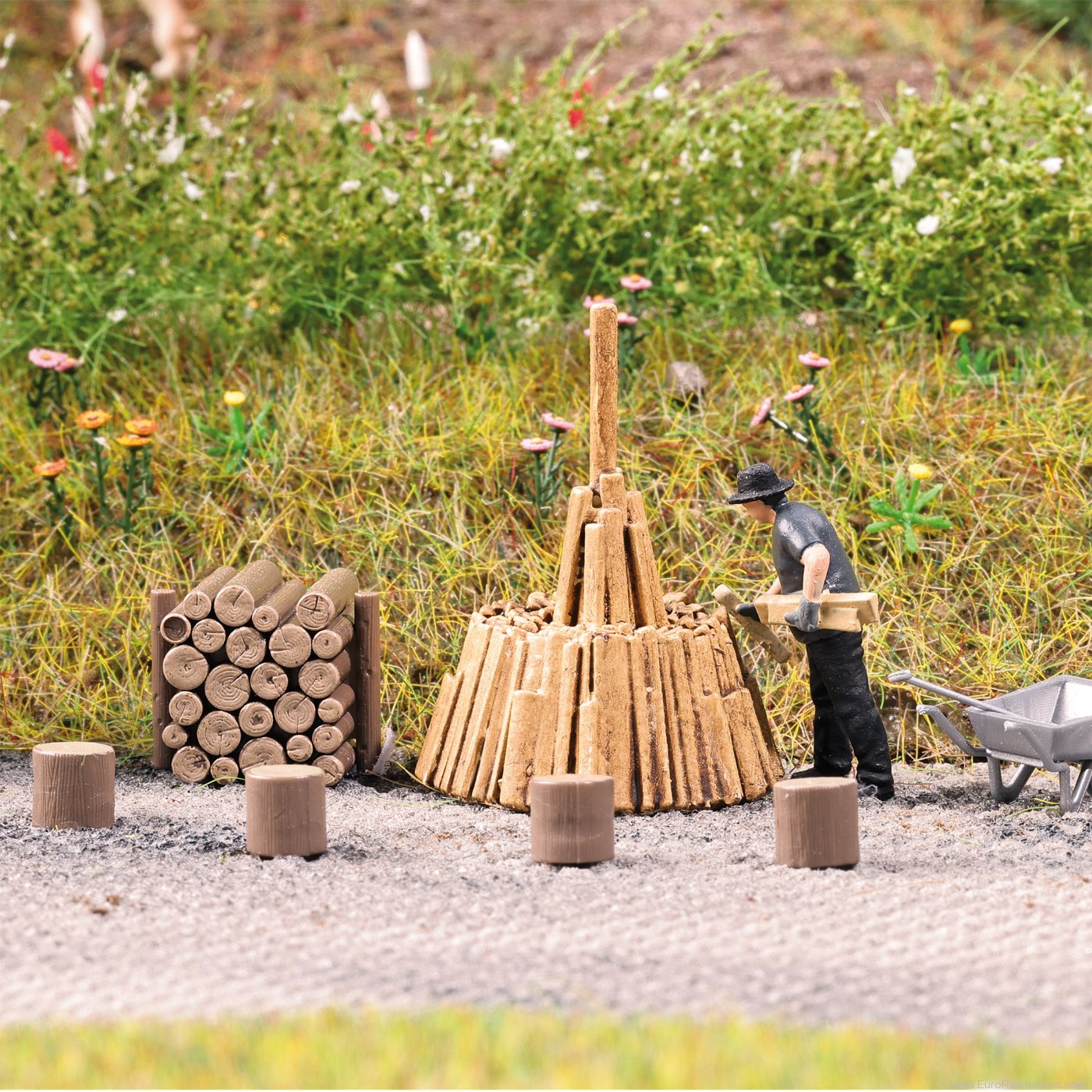 Busch 79941 Busch Stacking wood