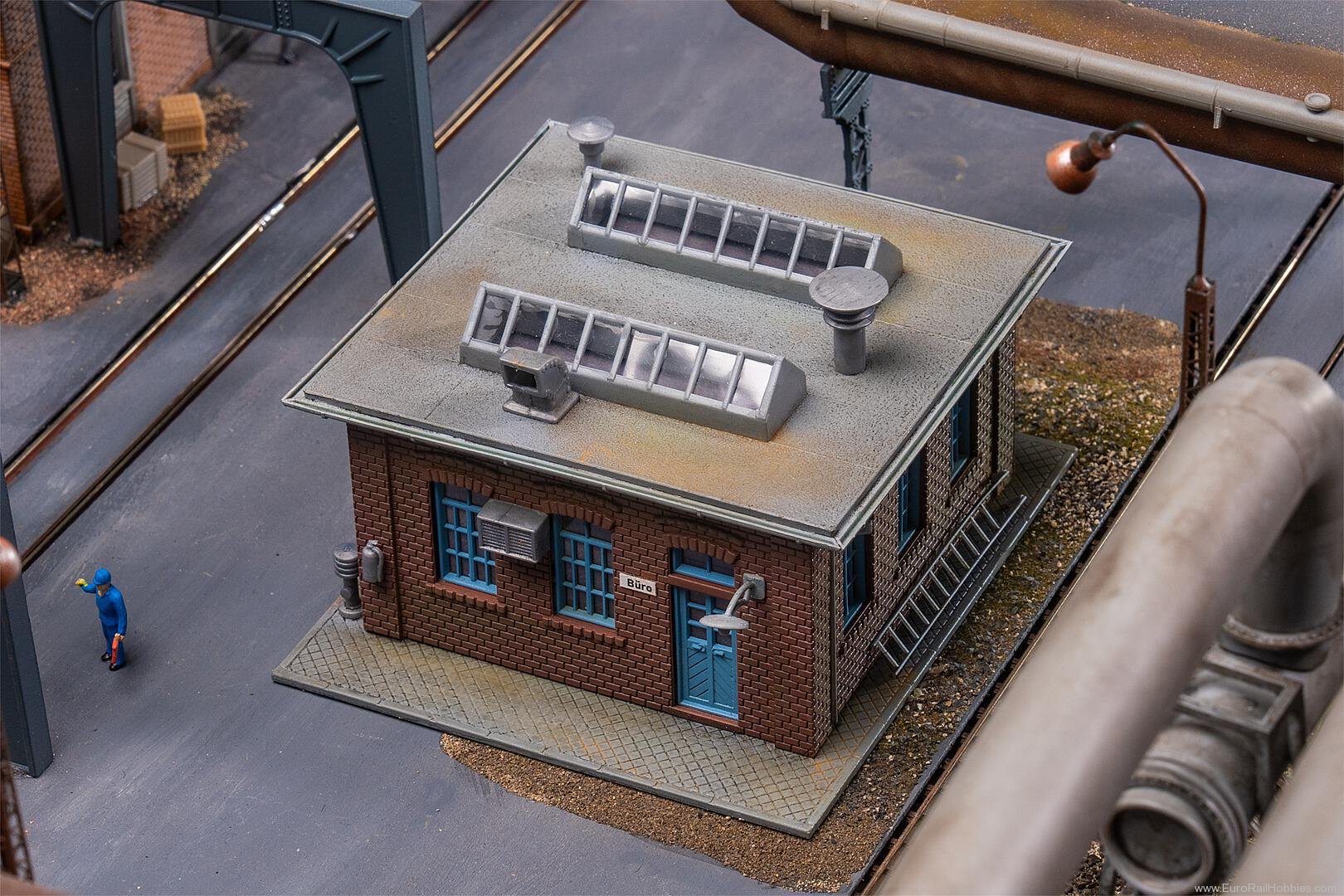 Faller 130021 Ironworks administration