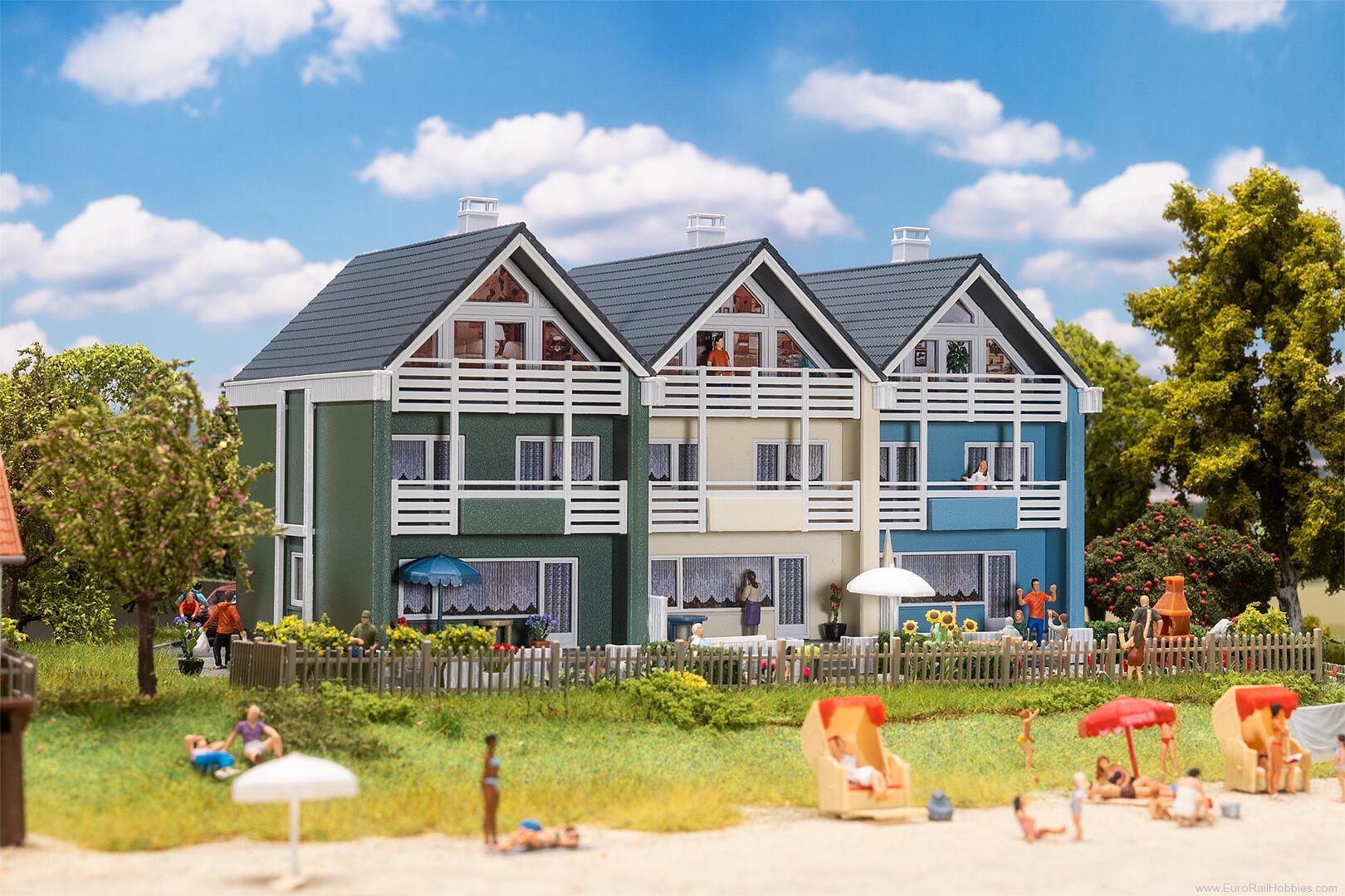 Faller 130754 3 Terraced houses