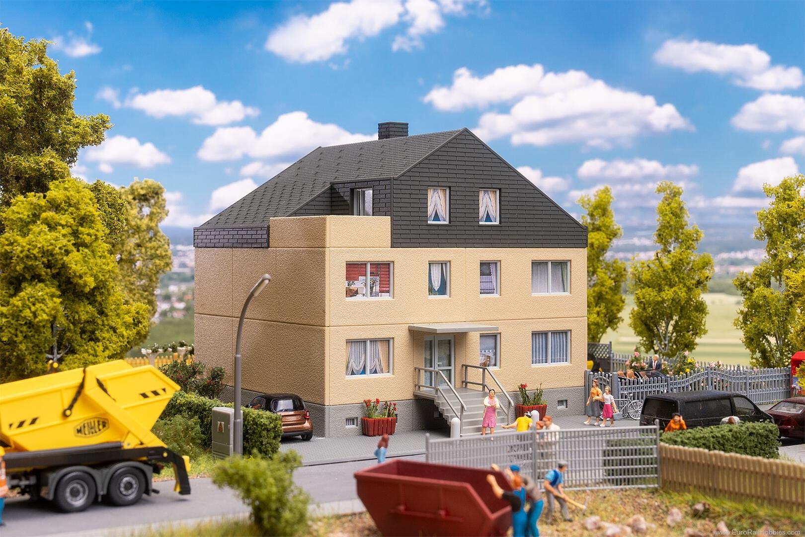 Faller 130755 Apartment Block