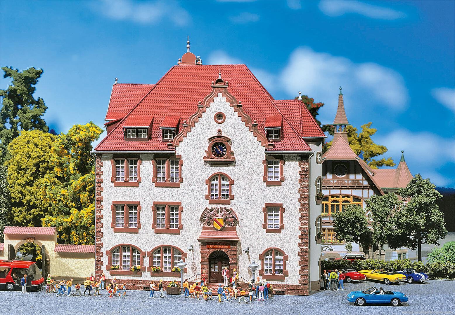 Faller 130923 Erich Kostner Classical Secondary School