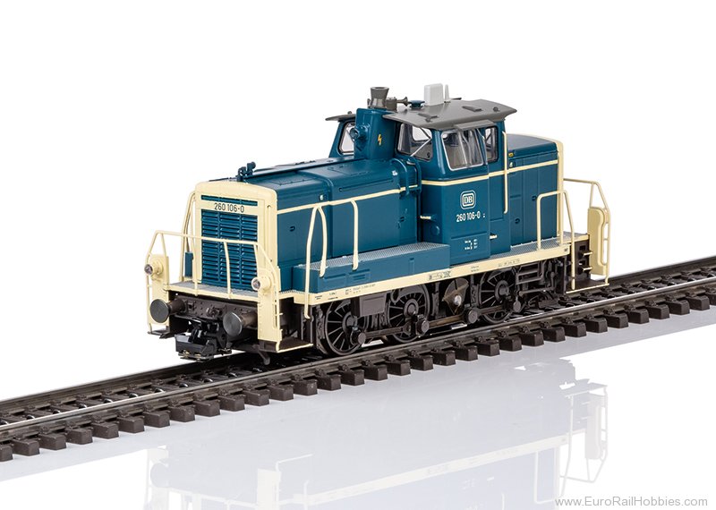Marklin 38601 Marklin DB Class 260 Diesel Locomotive w/Digi