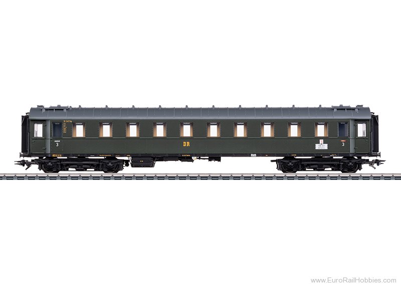 Marklin 42522 Marklin DB Express Train Coach for the 'Saxon