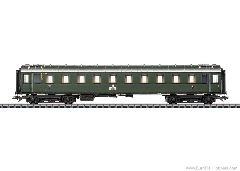Marklin 42526 Marklin DB 'D74' (Add-On) Express Coach 3