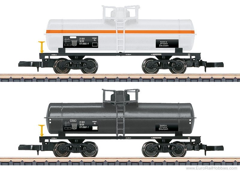Marklin 82524 Marklin DR/GDR DEUTZEN 2 Piece Tank Car Set