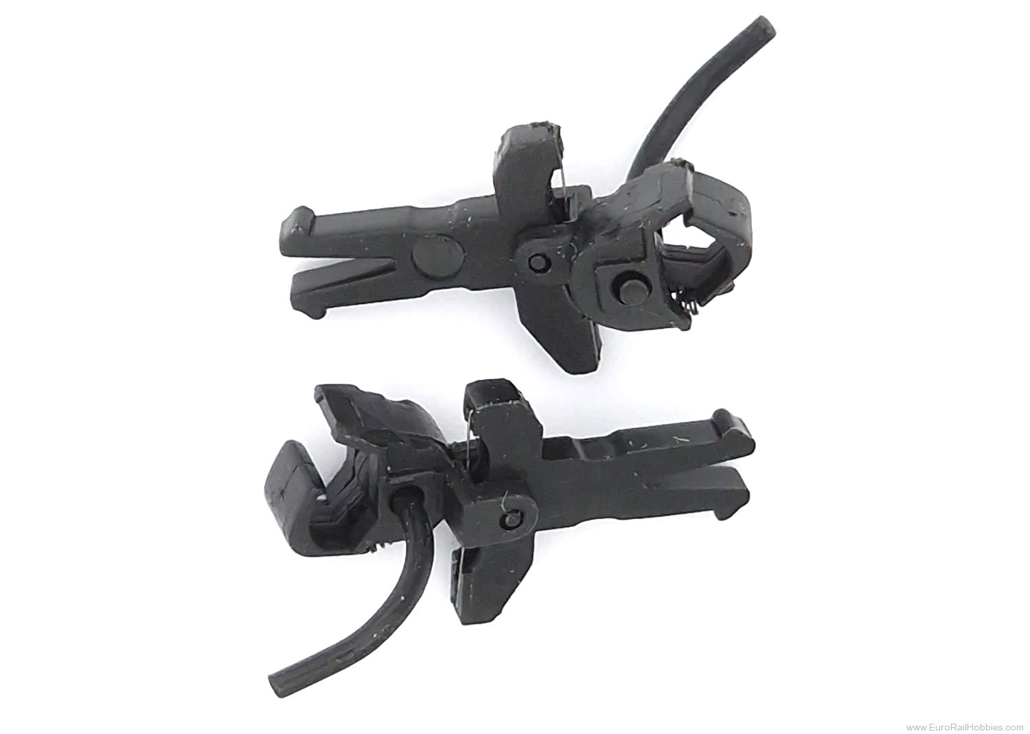 Marklin E325482 Marklin/Trix Short Coupling Kadee (Pkg/2)