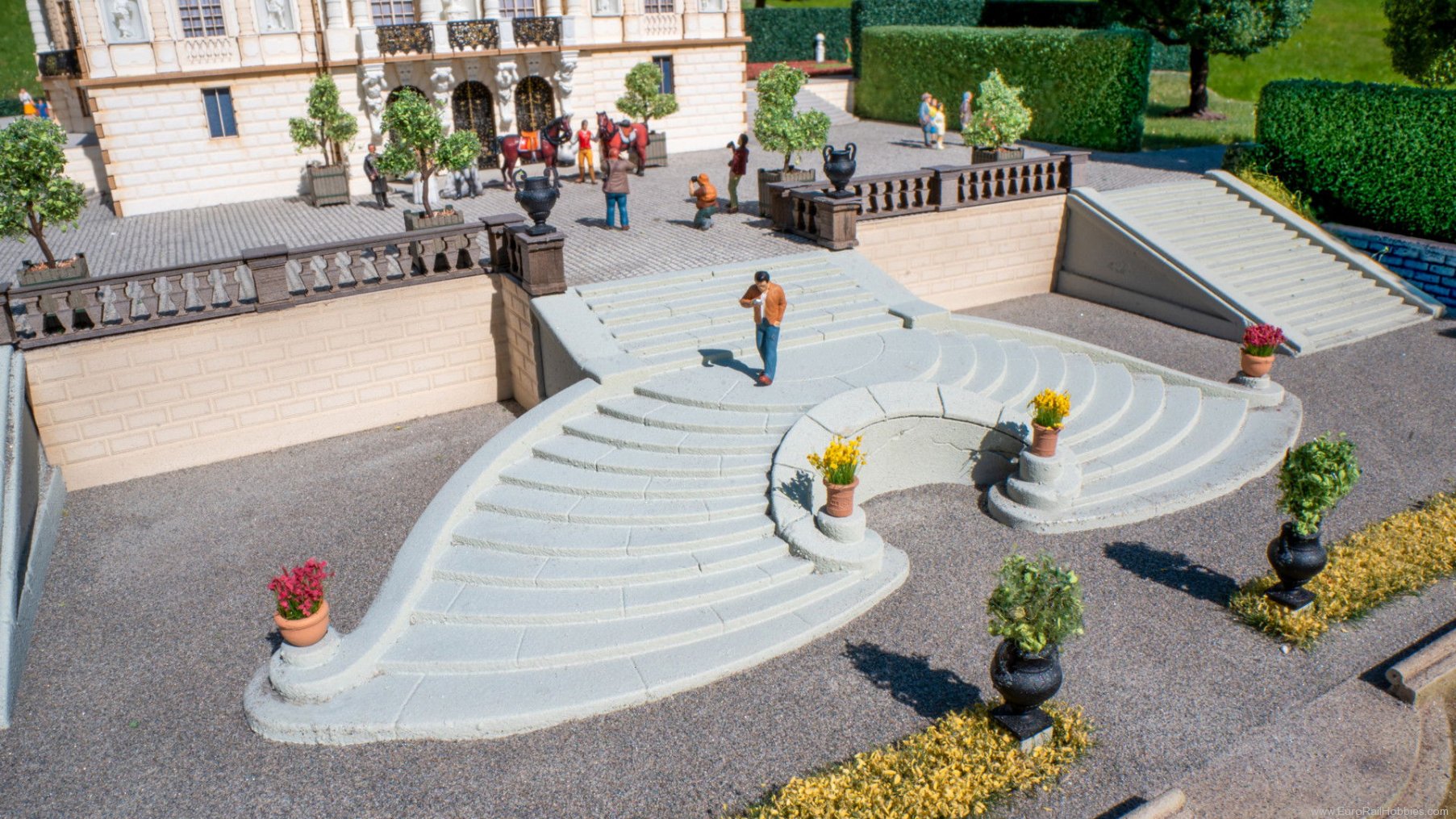 Noch 58315 Open-Air Staircase, curved