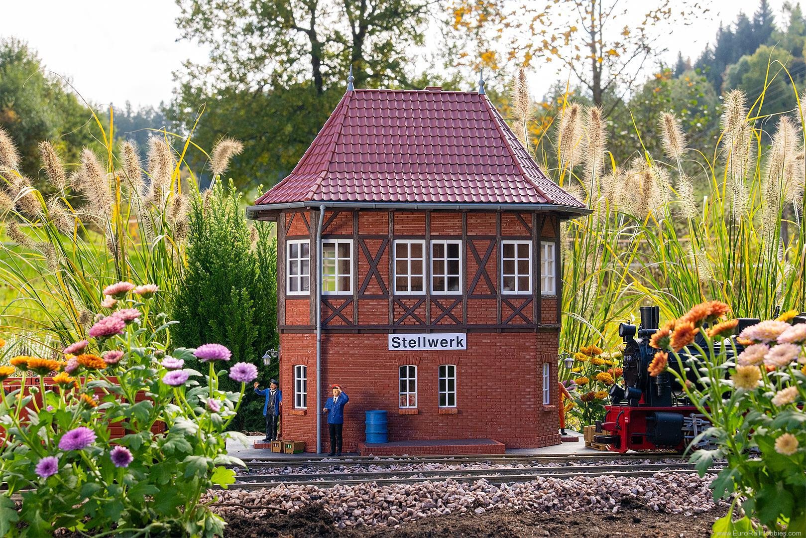 Pola 330883 Signal tower with half-timbering