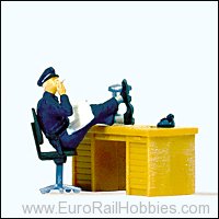 Preiser 29089 Seated American Policeman