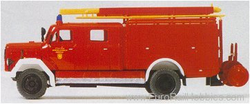 Preiser 31263 Emergency -- Fire Truck with Ladder 