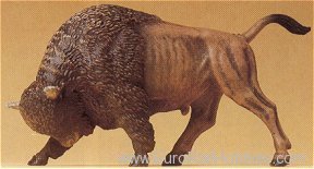 Preiser 47535 Charging Buffalo Bull w/Head Down 