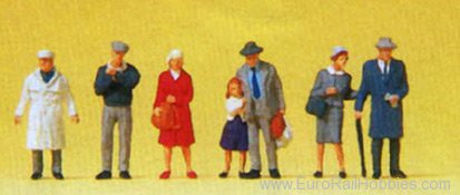 Preiser 75039 On the Platform  1:120