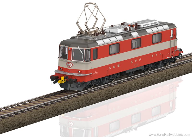 Trix 25420 SBB Class Re 4/4 II Electric Locomotive, (DCC