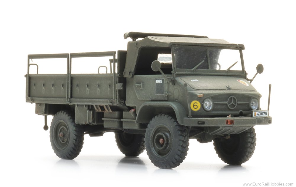 Artitec 6870779 BE Unimog 404s bakwagen open groen