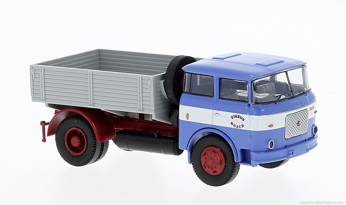 Brekina 71862 Brekina LIAZ 706 Zugmaschine 1974 Circus Busc