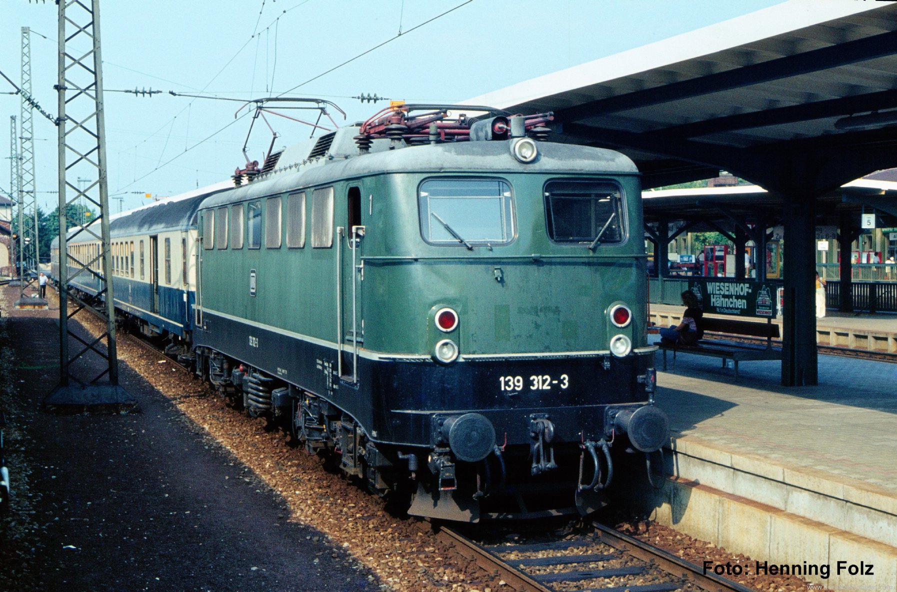 Piko 21788 DB BR 139 Electric Locomotive (Green)