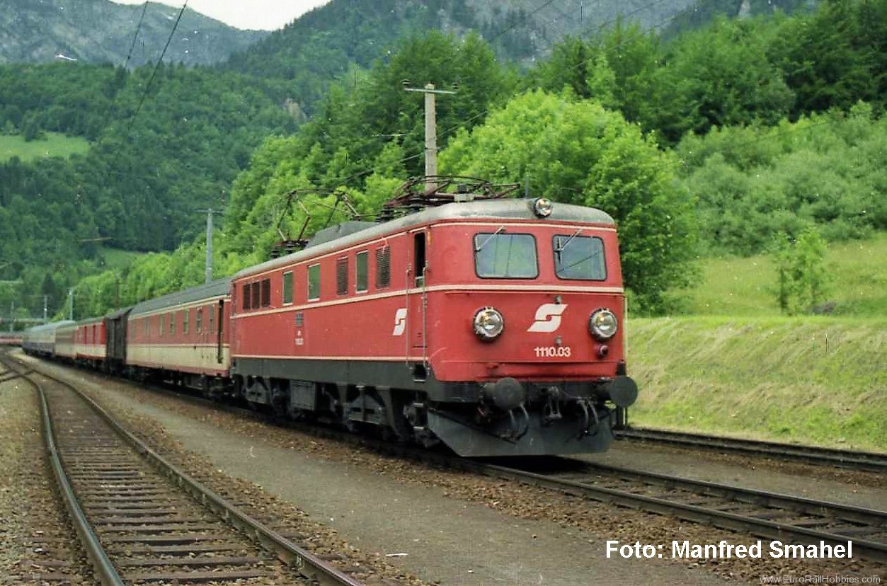 Piko 21809 OBB Rh 1110.0 Electric Locomotive