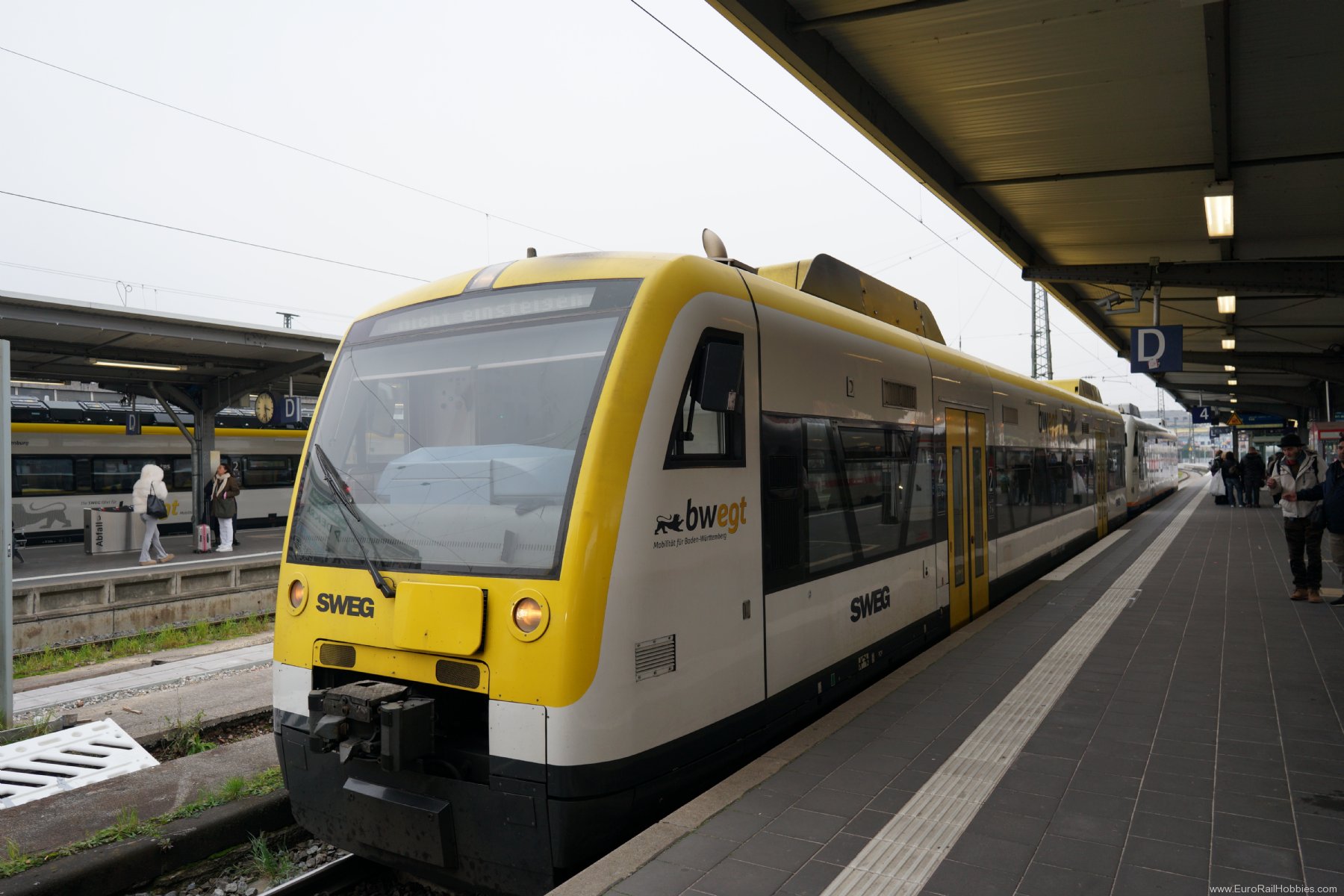Piko 40862 SWEG 3 Unit Diesel Railcar Shuttle RS-1