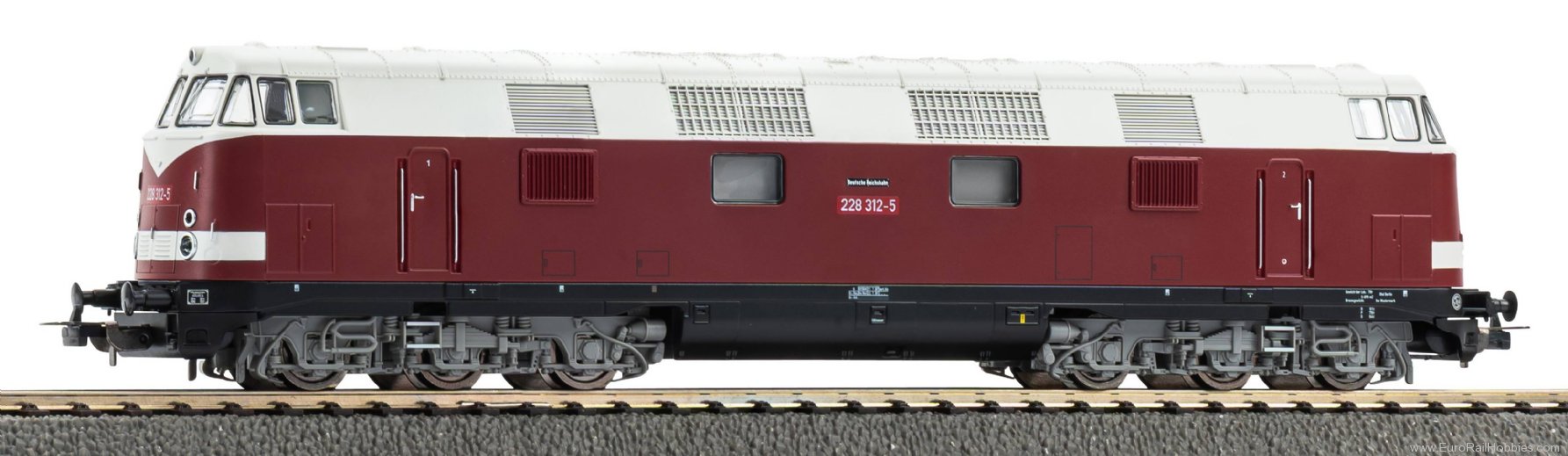 Piko 52118 DR BR 228 'Sparlack' Diesel Locomotive