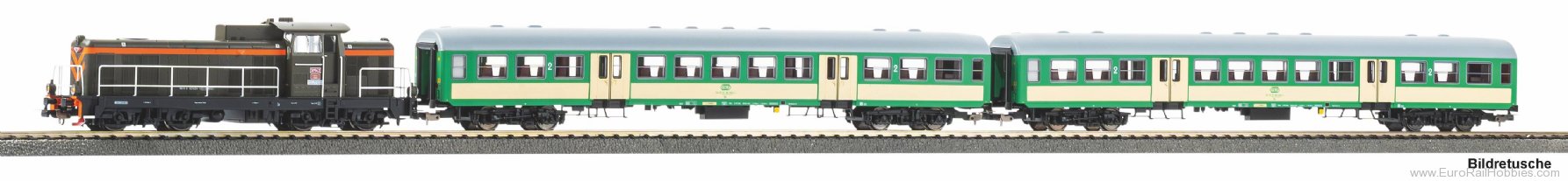 Piko 57034 PKP Start-Set with SP42 Diesel and 2 Local Co