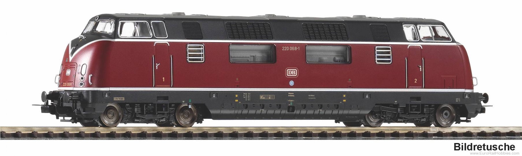 Piko 59726 DB BR 220 Diesel Locomotive